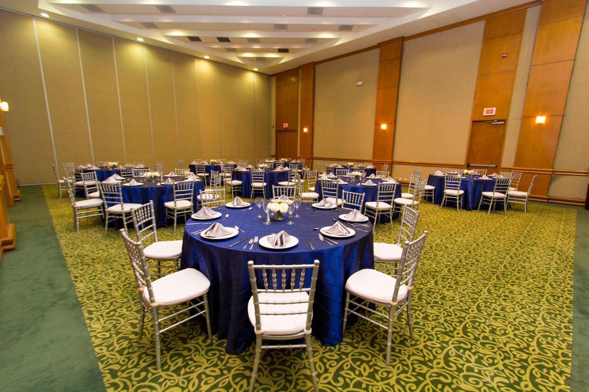 Courtyard Monterrey San Jeronimo Hotell Exteriör bild
