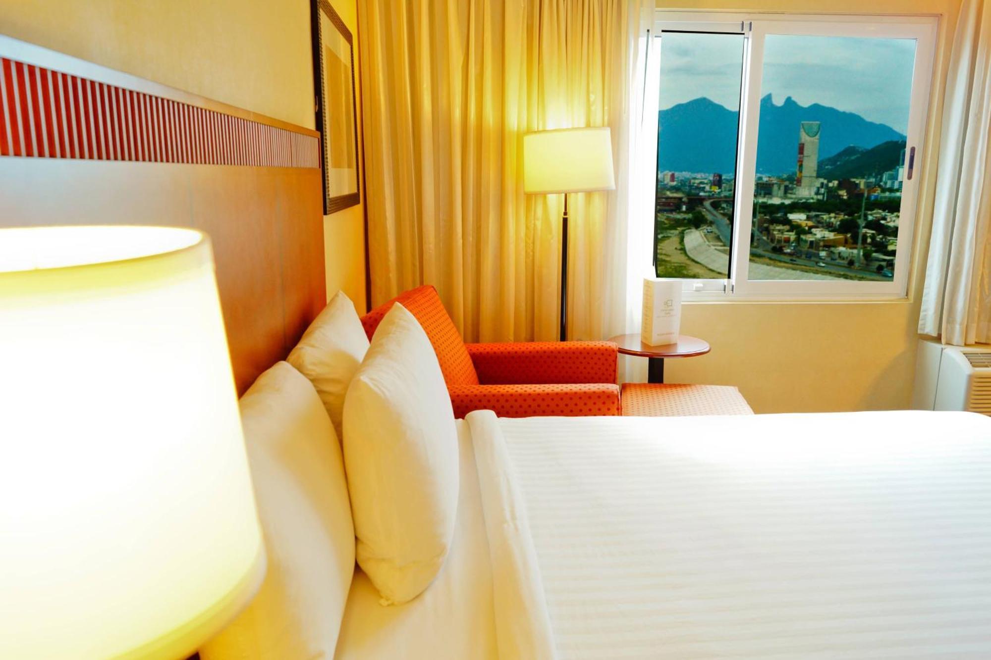 Courtyard Monterrey San Jeronimo Hotell Exteriör bild