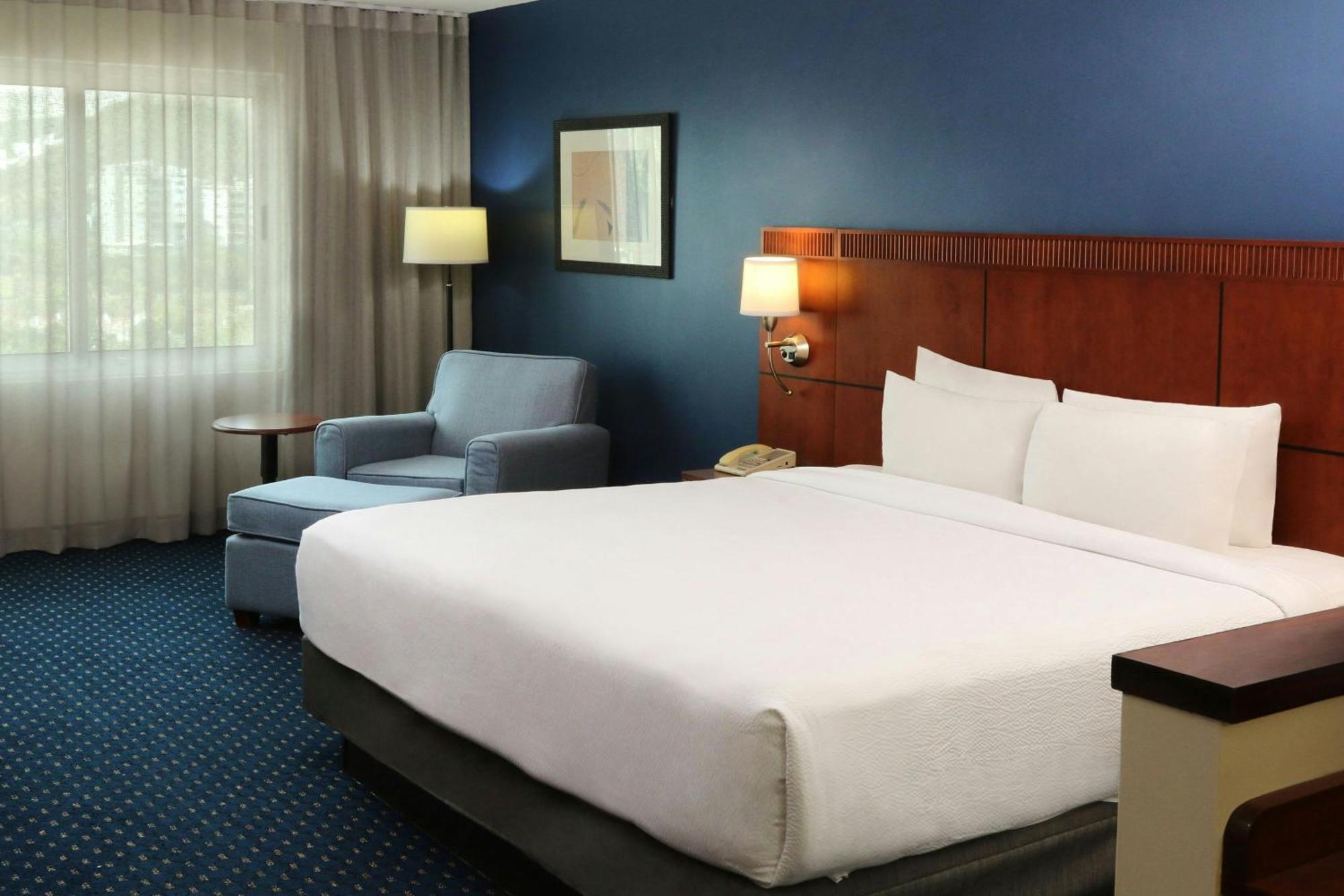 Courtyard Monterrey San Jeronimo Hotell Exteriör bild